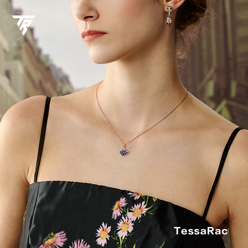 TESSARAC Mermaid Tail Diamond Necklace Original Design Luxury 005