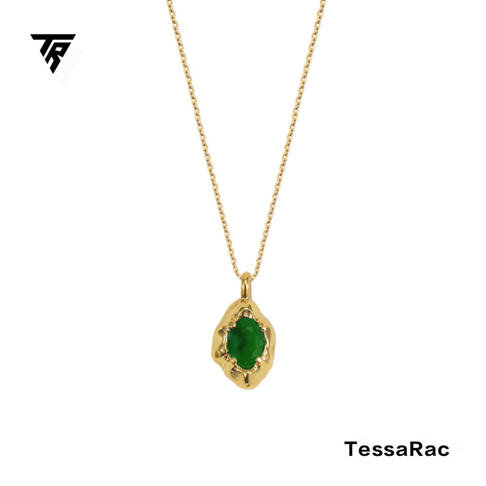 TESSARAC Black Onyx 18k Gold Vintage Necklace TR017